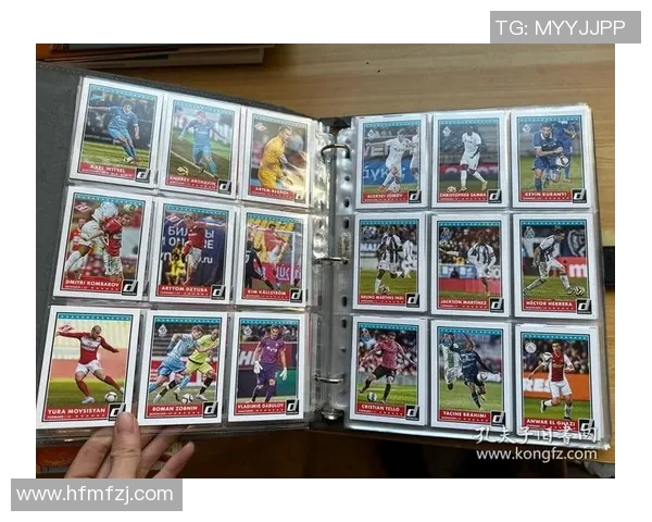 挂件足球球星卡收藏热潮引发年轻人个性化运动文化新趋势 挂件足球球星卡收藏热潮引发年轻人个性化运动文化新趋势