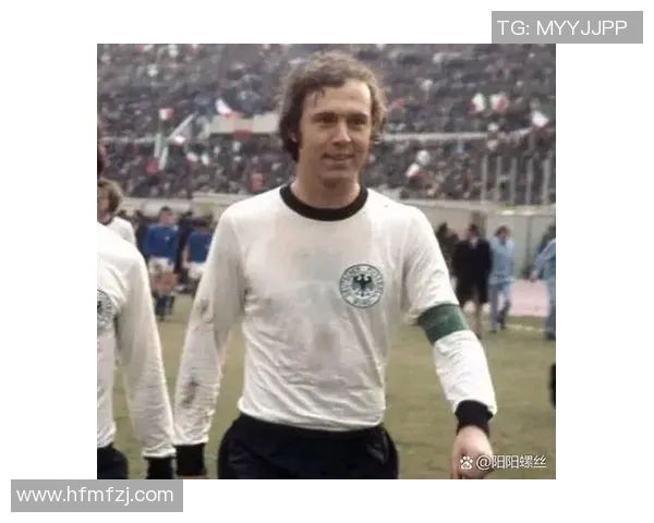 荷兰足球传奇范某的职业生涯回顾与个人成就分析