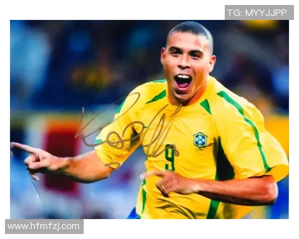 从绿茵场到荣誉殿堂见证足球冠军球星的辉煌与传奇 从绿茵场到荣誉殿堂见证足球冠军球星的辉煌与传奇